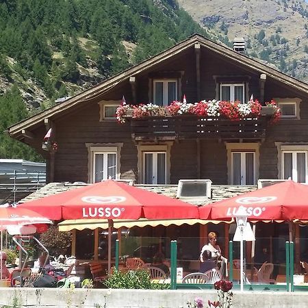 Alpine Budget Rooms By Taescherhof Zermatt Ngoại thất bức ảnh