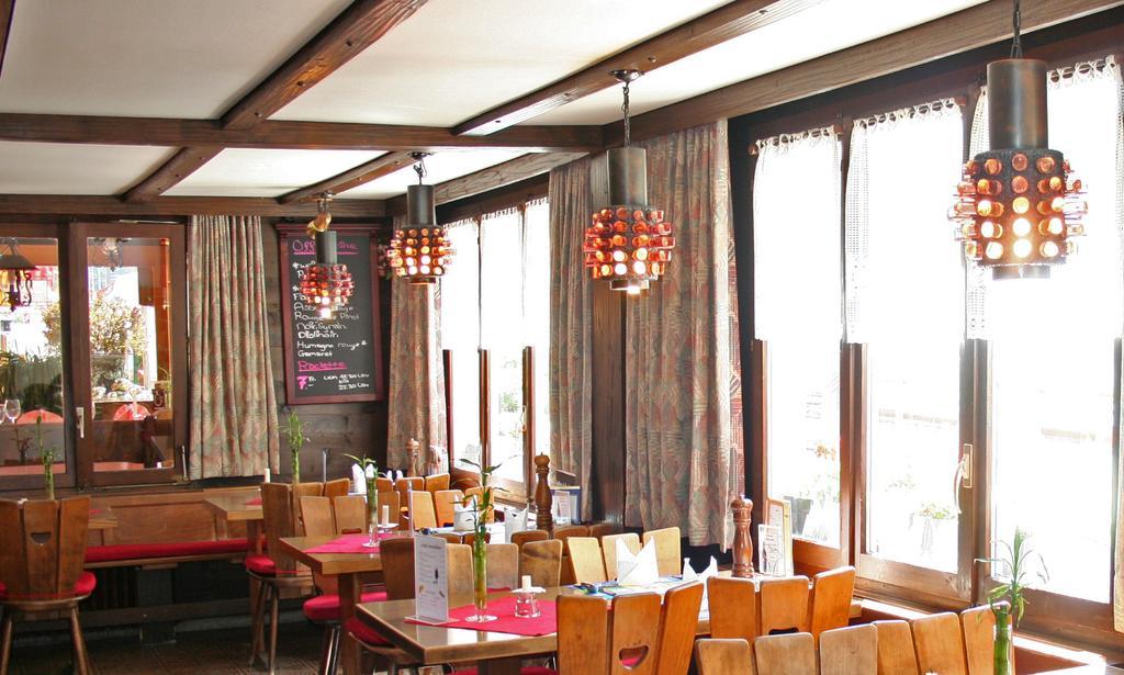 Alpine Budget Rooms By Taescherhof Zermatt Ngoại thất bức ảnh